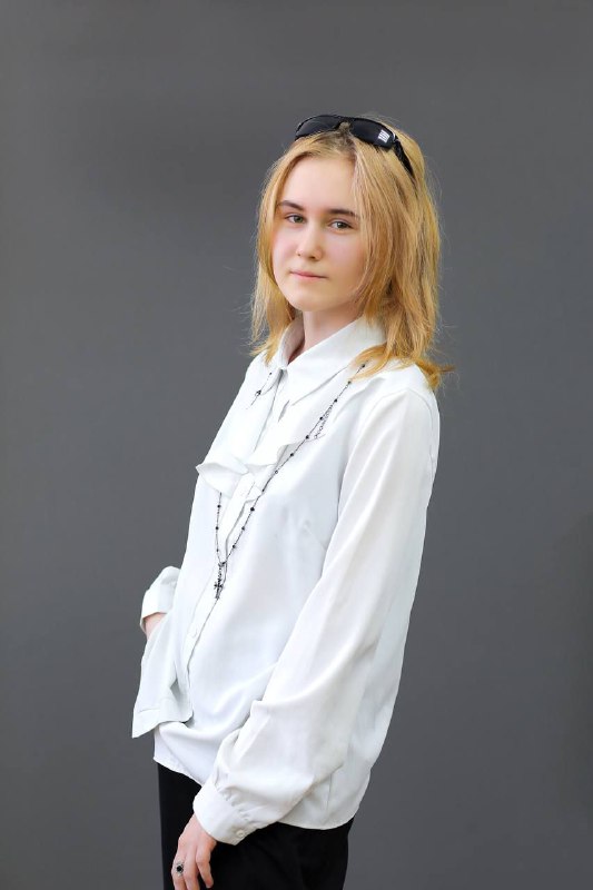 Томскова София.
